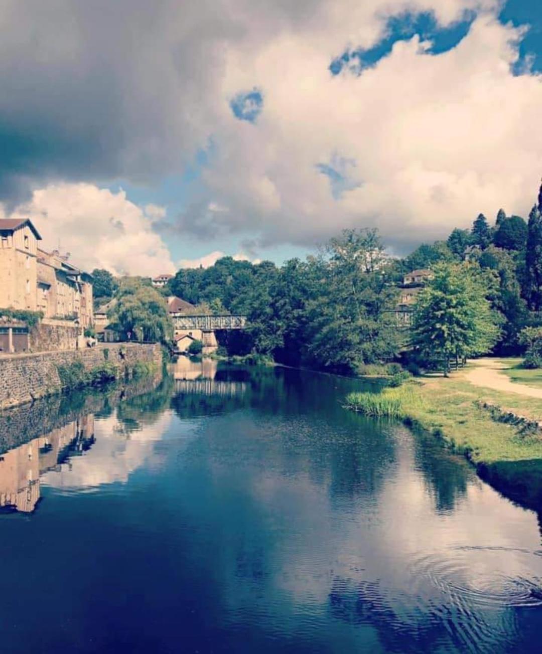 Chez Henry Daire Peyrat-le-Château Dış mekan fotoğraf